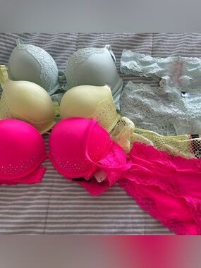 La SENZA Hot Pink, Pale Yellow & Mint Lace Bra Set 7 piece set